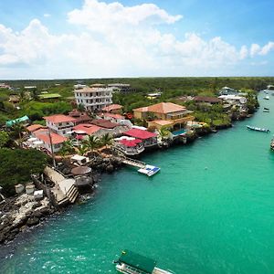 Hotel Angermeyer Waterfront Inn